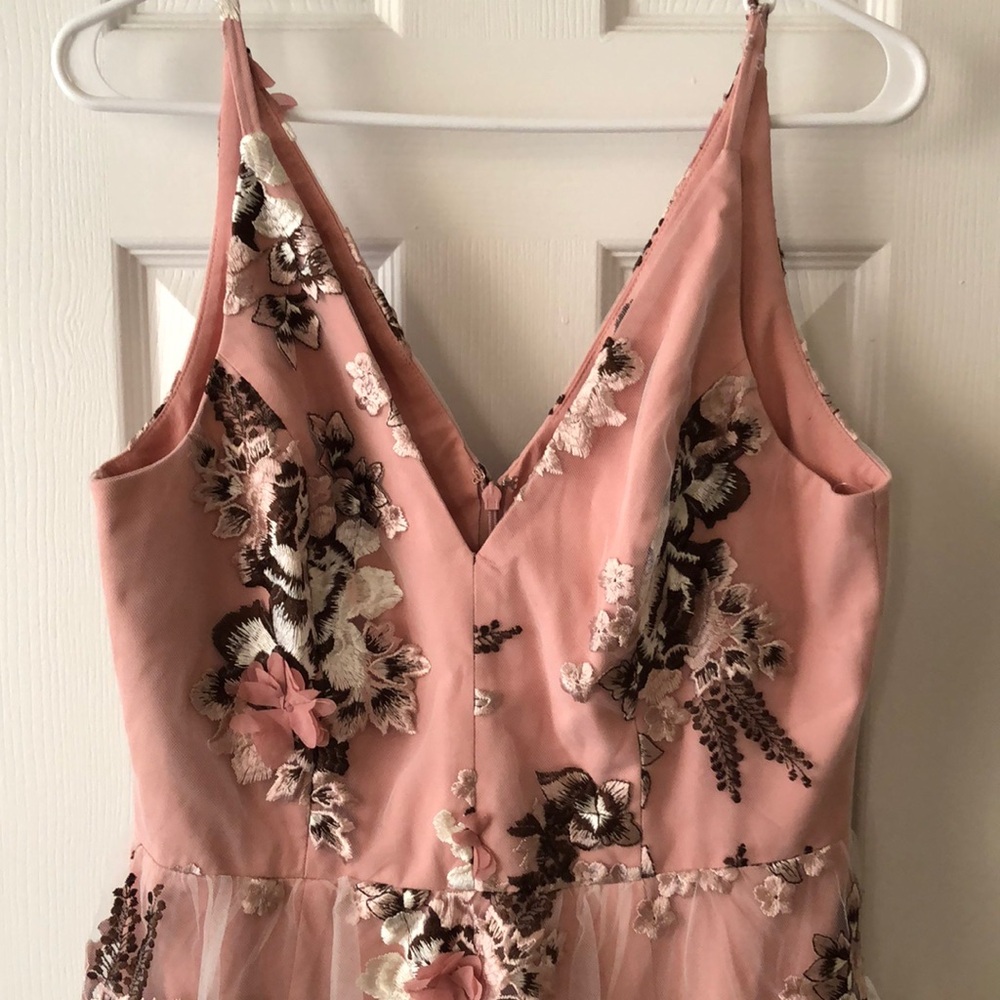 Dress The Population Nellie Floral Embroidered Lace Tiered Mini Dress size L - Picture 7 of 14